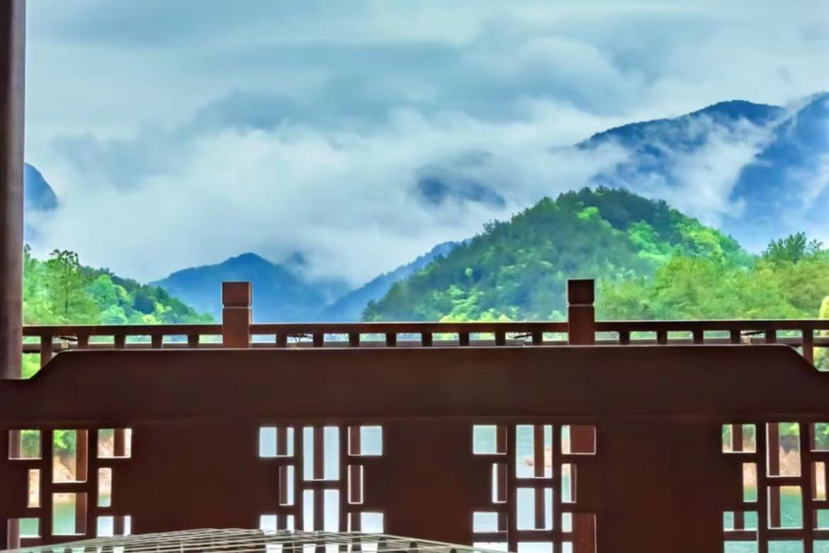 Lushan West Sea
